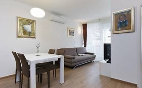 Apartment Luce